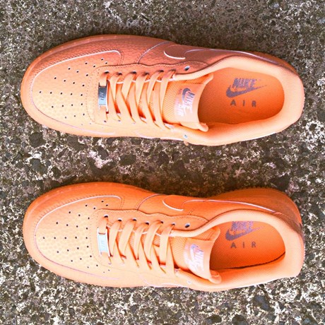 Nike Air Force 1 Orange