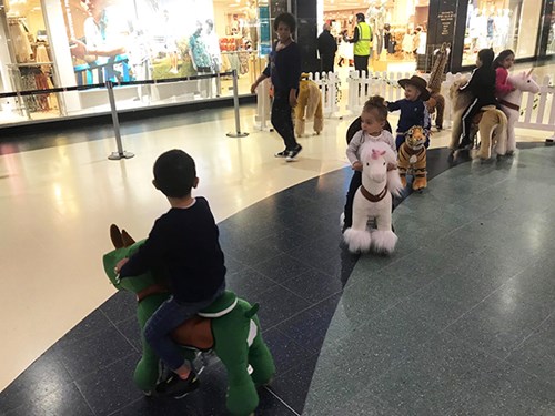 kids activity at the mall